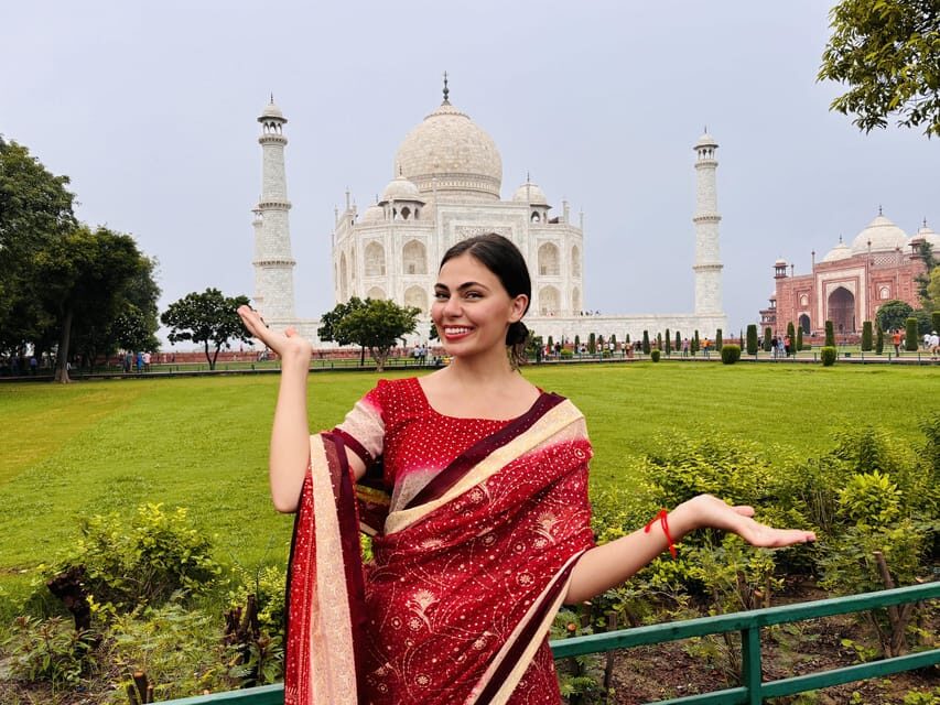 Taj Mahal Day Trip from Delhi by Gatimaan Express Train - Lunch at DoubleTree by Hilton Agra: good fuel for a long route