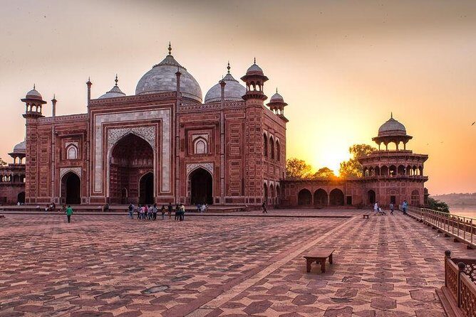 Taj Mahal Entrance Ticket With Optional Add-Ons - Taj Mahal in 3 Hours: What This Ticket Actually Covers