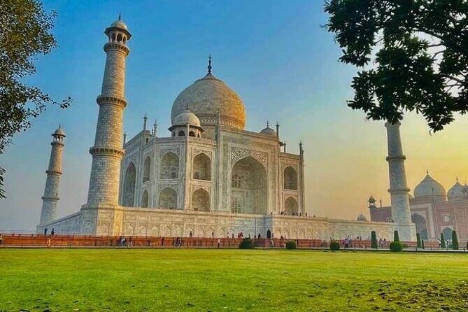 Taj Mahal Full Day Private Tour By Gatimaan Express - Who this tour suits best (and who should think twice)