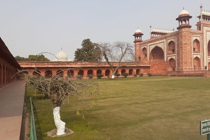 Taj Mahal Private Expedition - Lunch at a 5-Star Hotel: A Value Perk to Confirm