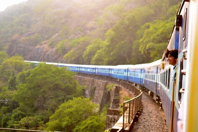 Taj Mahal same day luxurious Tour by Superfast Train from Delhi - Price and what you truly get for $118