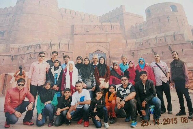 Taj Mahal Same Day Tour by Fastest Train - Shafiq’s Style: Clear Explanations and Useful Anecdotes