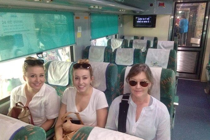Taj Mahal Same Day Tour by India's Fastest Train - Onboard Breakfast and the Delhi–Agra Run