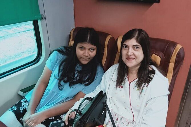 Taj Mahal Same Day Tour by India's Fastest Train - Optional Lunch at Bon Barbecue Agra: Don’t Let Food Hijack the Schedule