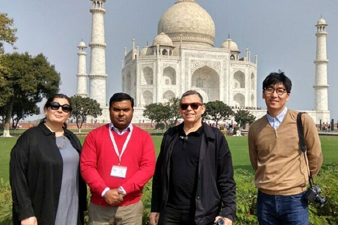 Taj Mahal Skip-The-Line Entry Tickets with Guided Tour - Practical tips to make this tour feel effortless