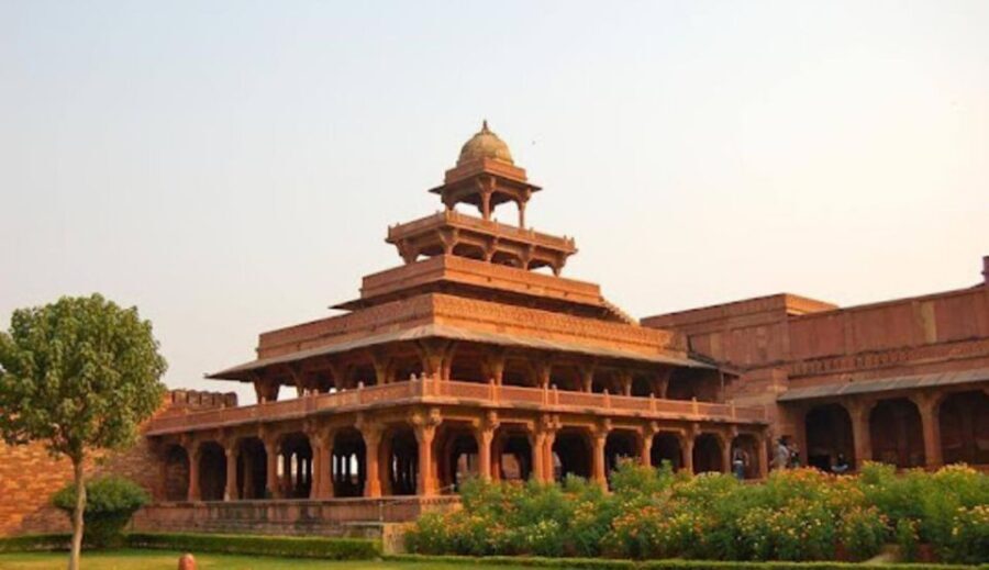 Taj Mahal Sunrise & Agra Fort Tour with Fatehpur Sikri - Breakfast, lunch break, and how to keep the day comfortable