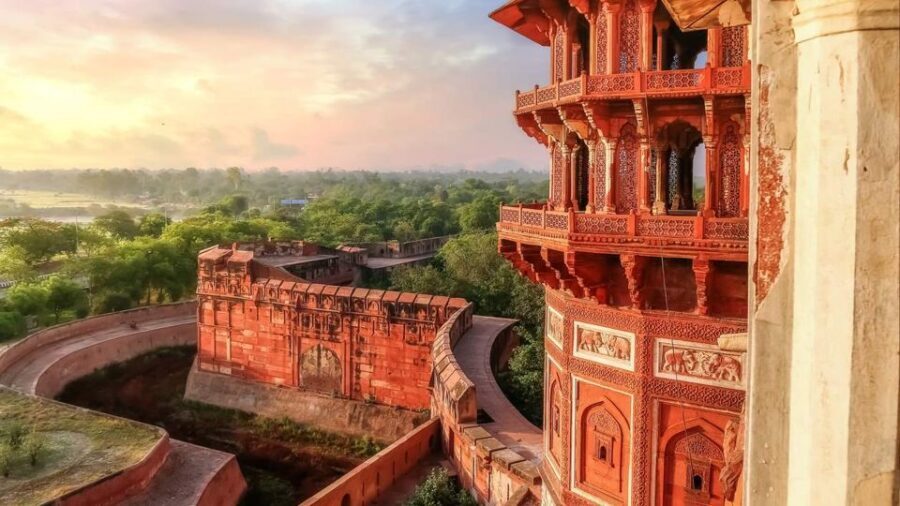 Taj Mahal Sunrise & Agra Fort Tour with Fatehpur Sikri - Price and value: what $32 gets you in a real 8-hour day