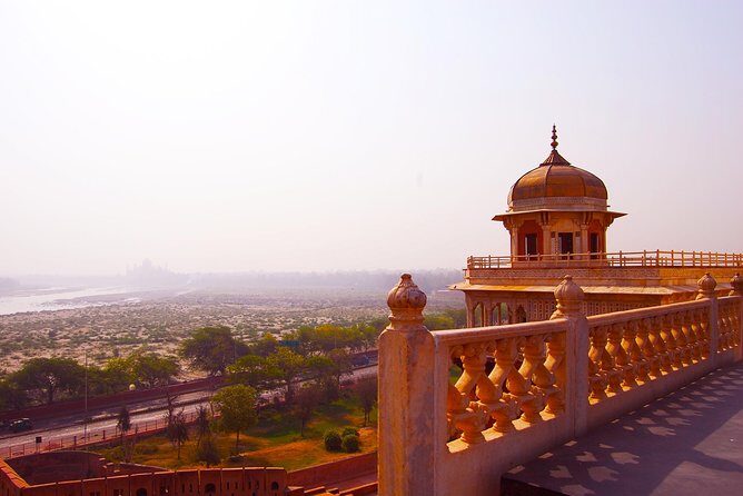 Taj Mahal Sunrise and Agra overnight Tour from Kochi with Flights - Check in at Grand Mercure and use the rest of the afternoon well