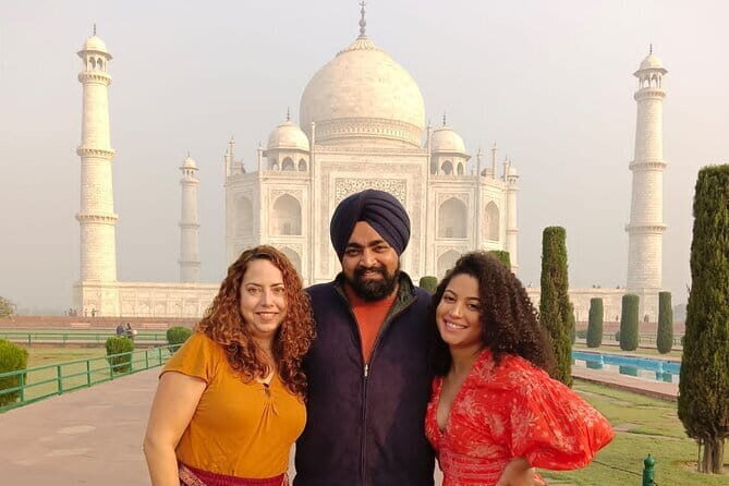 Taj Mahal Sunrise Tour From Delhi by Car - Itimad-ud-Daulah, or Baby Taj: the 30-minute stop that can steal the show
