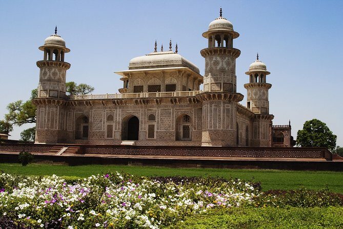 Taj Mahal Sunrise Tour from New Delhi - The 2:00 AM start: getting to Agra before the day crowds in