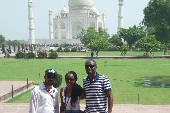 Taj Mahal Sunrise View With Tuk-Tuk - Taj Mahal Sunrise View With Tuk-Tuk: Getting Around and Getting Photos
