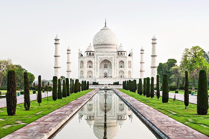 Taj mahal tour by car - Guide Help That Makes the Taj Make Sense