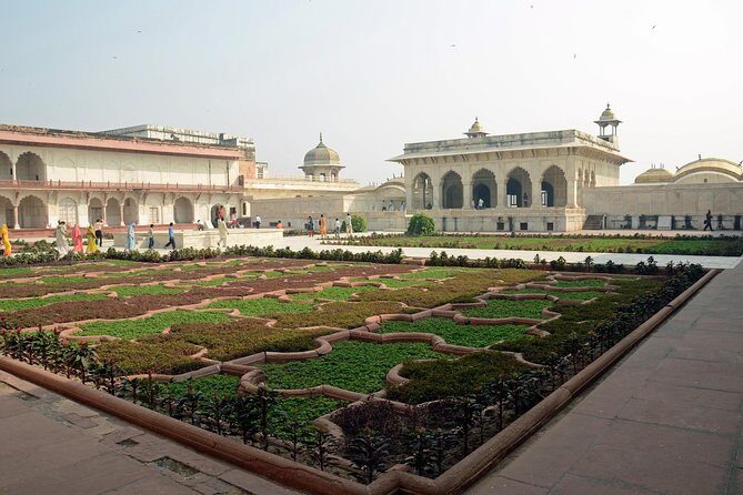Taj Mahal Tour By Express Train from Delhi - Taj Mahal visit: timing, ticket choices, and how to get the most from 3 hours