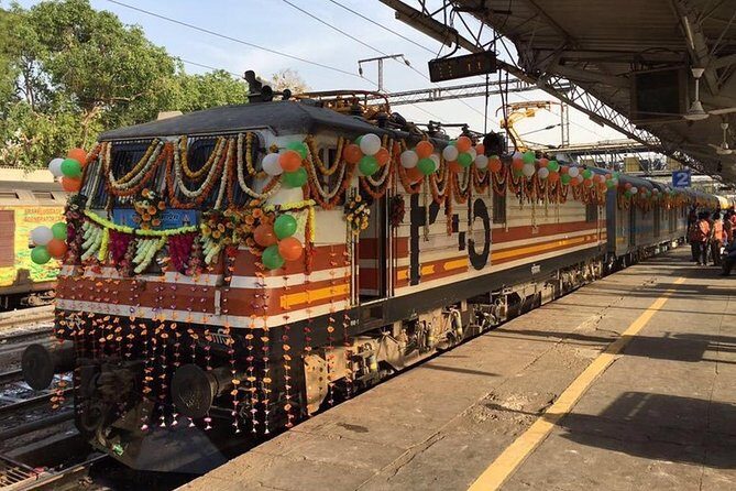 Taj Mahal Tour by Gatimaan Train/Rail All Inclusive - Agra Fort and Baby Taj: two more icons, handled by car and guide