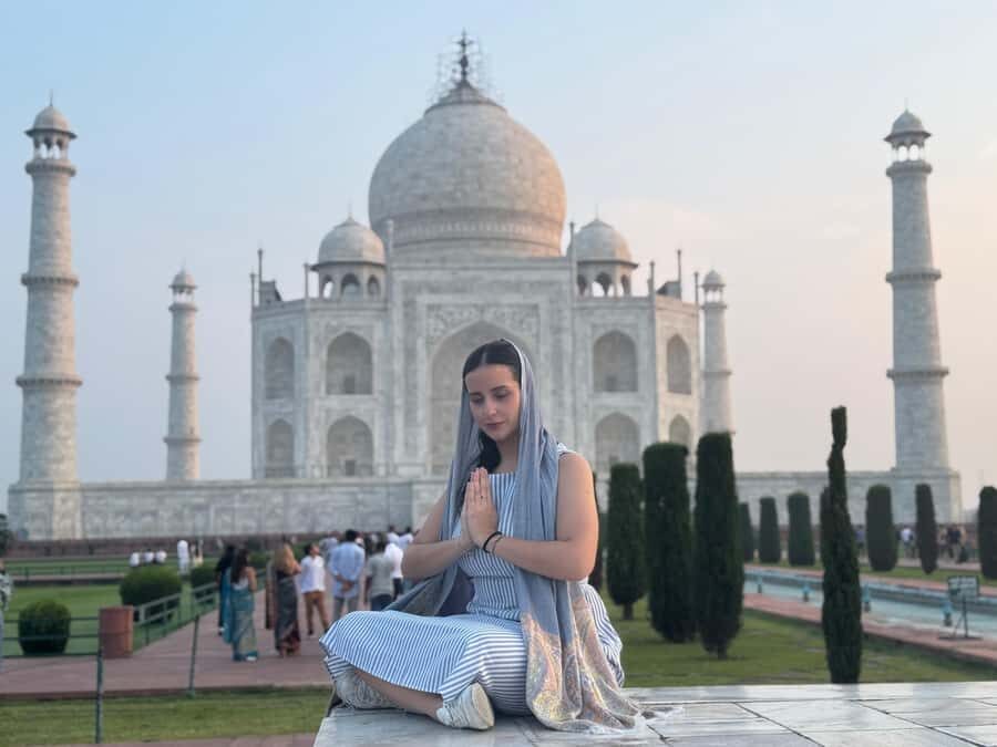 Taj Mahal Tour Fast-Track Entry with Tickets - Timing Tips: Why Early Morning Makes the Visit Easier