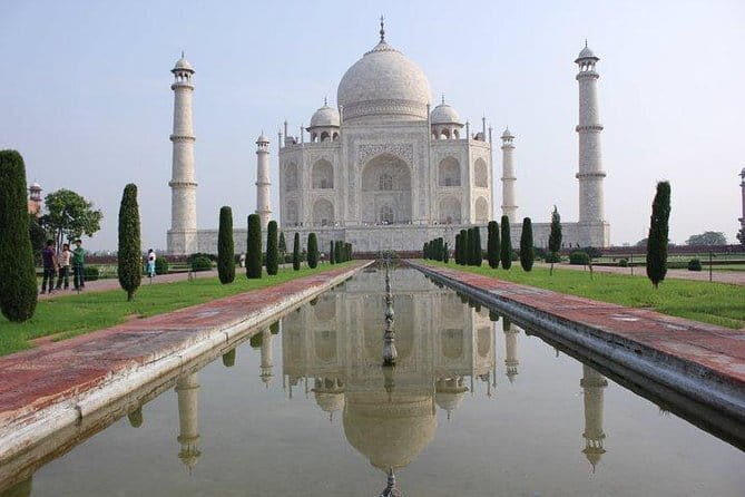 Taj Mahal Tour From Cruise Port, Mumbai, Cochin and Goa - Day 3: Back to Delhi and Out to Mumbai, Cochin, or Goa