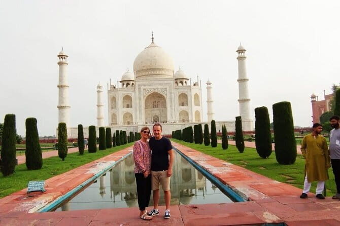 Taj Mahal Tour From Cruise Port, Mumbai, Cochin and Goa - Price and Value: What $956 Per Person Covers