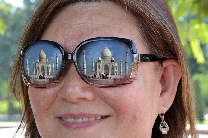 Taj Mahal Tour From Delhi by Car - All Inclusive - Taj Mahal Visit: Translucent Marble, Timed Stops, and Real-World Guide Help