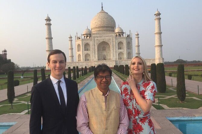 Taj Mahal Tour From Delhi By Luxury Car All Including - Luxury car comfort (and what you actually get)
