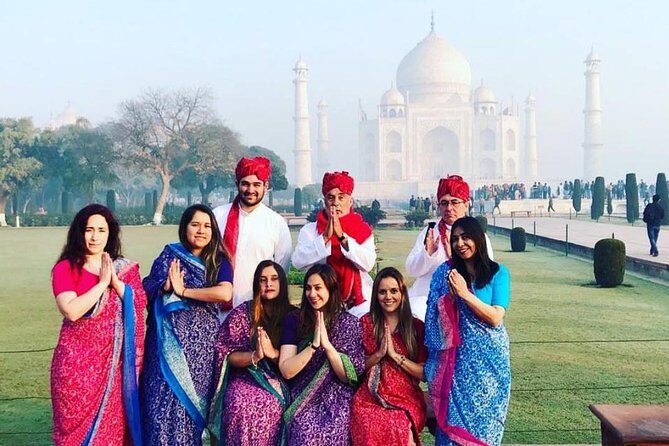 Taj Mahal : Tour Guide + Transport - A 5-hour Agra circuit with licensed English guiding