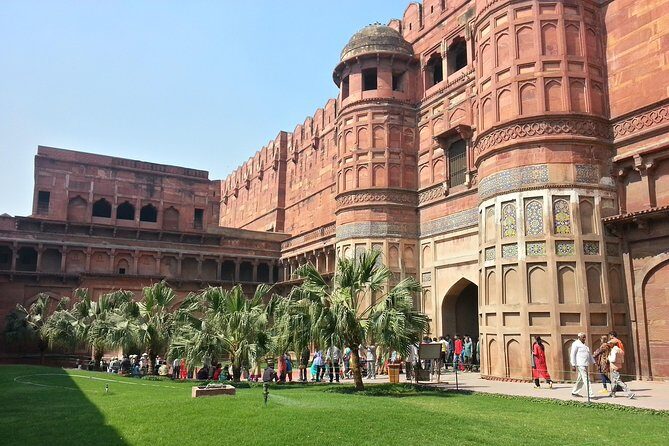Taj Mahal Tour with Agra Fort – All-Inclusive Day Trip from Delhi - Lunch in Agra: included buffet, real food, plan for downtime