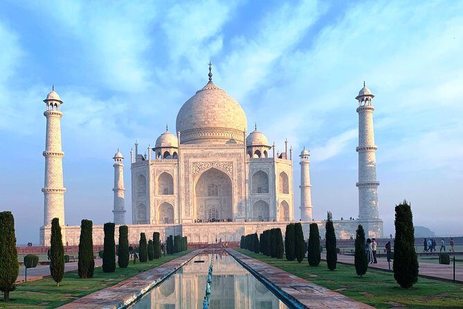 Taj Mahal Virtual Tour with Local Guide(Online Experience ) - Who this virtual Taj Mahal tour is best for (and who may want more)