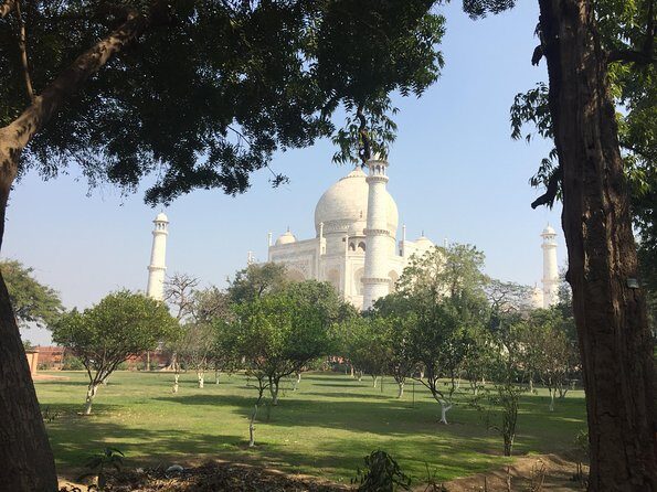 Taj Mahal with Local Agra Tour - Private Tour Comfort: Pickup, Driver, and a Flexible 8–9 Hours