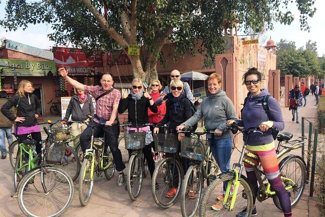Taj Nature And Country Side Bike Tour - The Taj Mahal stop: short visit, strong purpose