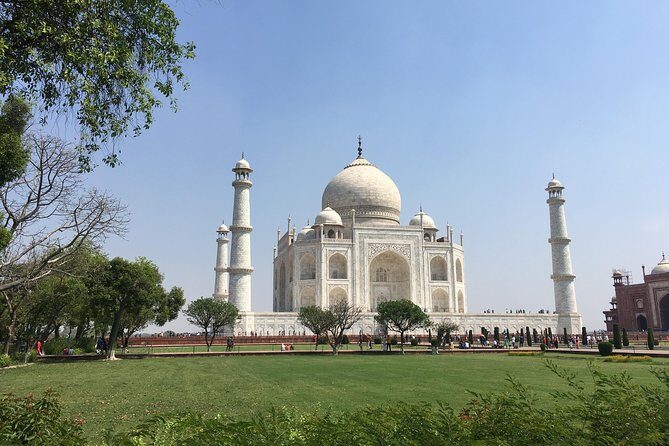 Tajmahal Sunrise And Sunset Tour in Agra with Fatehpur Sikri - Fatehpur Sikri: Mughal capital, water problems, and a lunch stop