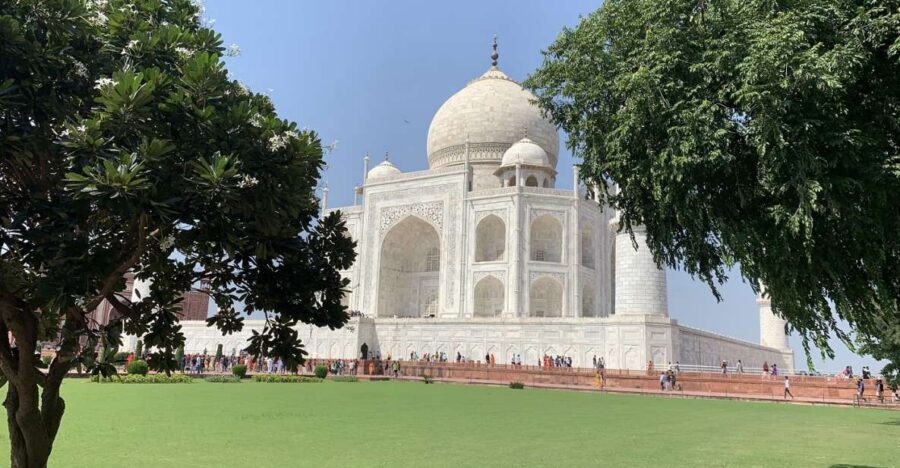 Tajmahal With Mausoleum Skip The Line Ticket With Guide - Key highlights worth knowing