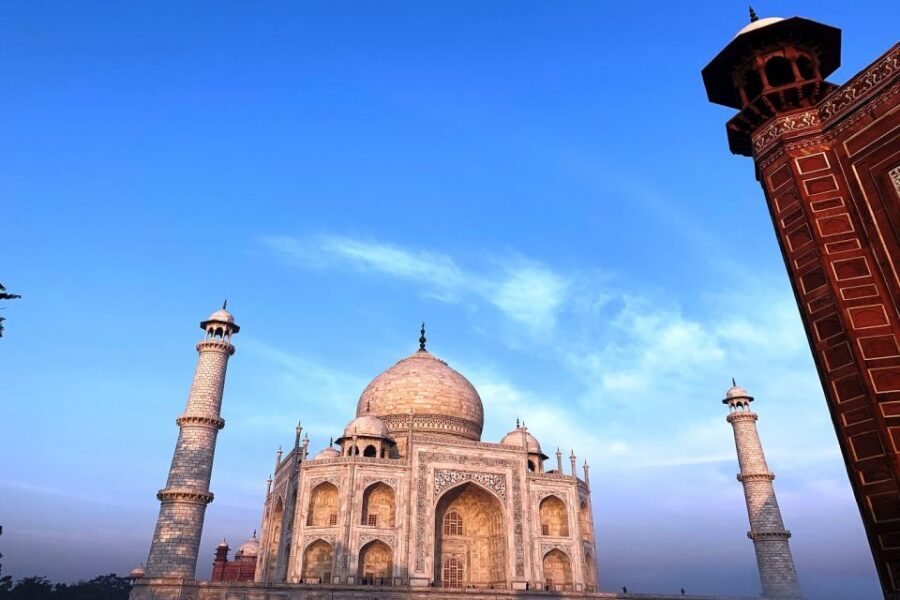 Tajmahal With Mausoleum Skip The Line Ticket With Guide - What’s included vs. what you bring