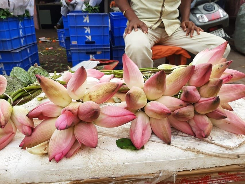Take in the Beauty of an Early Morning with Fresh Flowers - The guide factor: how safety and storytelling change everything