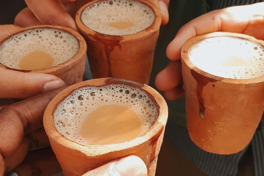 Talk & Enjoy with Delhi locals at their home while Cooking - Photos, souvenirs, and the small comforts you’ll notice