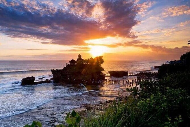 Taman Ayun And Tanah Lot Temple Sunset Tour - Why the 1:00 pm Sunset Timing Feels Smarter