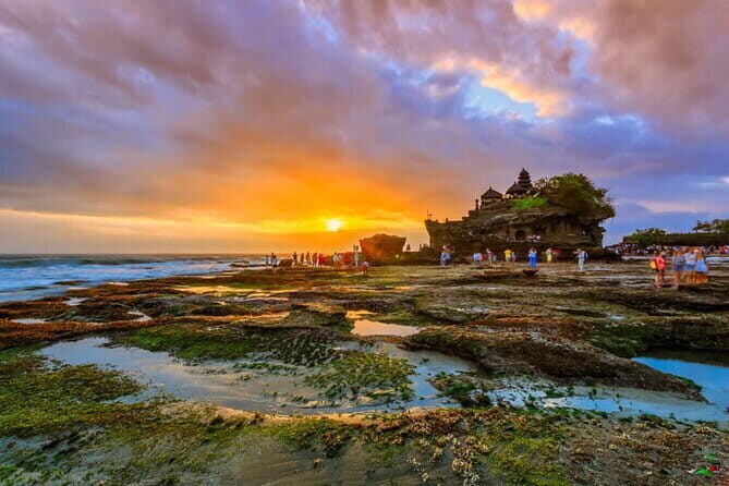 Taman Ayun And Tanah Lot Temple Sunset Tour - Taman Ayun Temple: Garden-Temple Calm and Photo Time