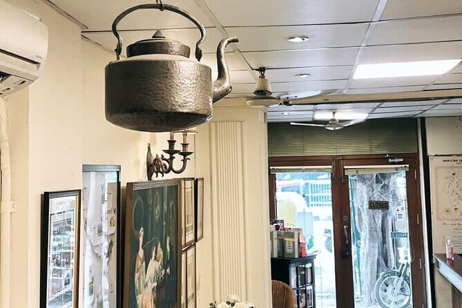 Tea Tasting Session at India's oldest tea boutique Sancha Tea/Aap Ki Pasand - Tea by region: what Darjeeling, Assam, Nilgiri, Sikkim, and Kangra teach you