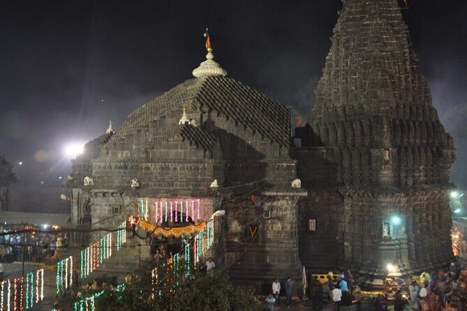 Temples & Vineyards: Private Tour to Nashik from Mumbai - Booking Smart: How Far Ahead to Plan