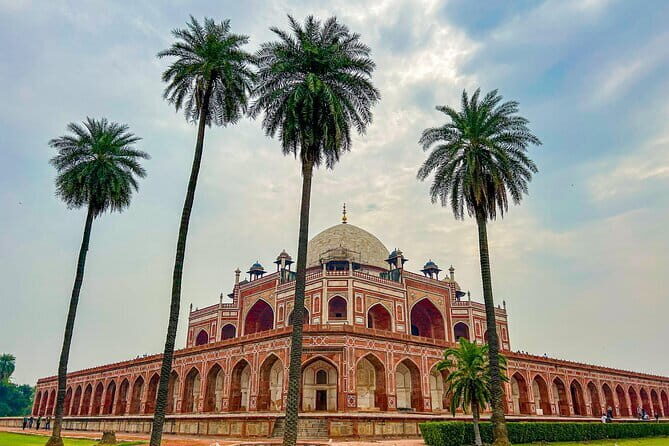 The Best of Old and New Delhi: Full-Day Private Exploration - Key highlights at a glance