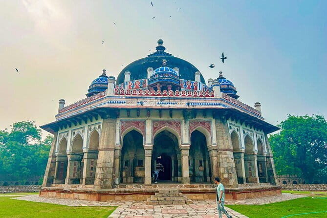 The Best of Old and New Delhi: Full-Day Private Exploration - Why this Old-and-New Delhi day works (and how it feels)