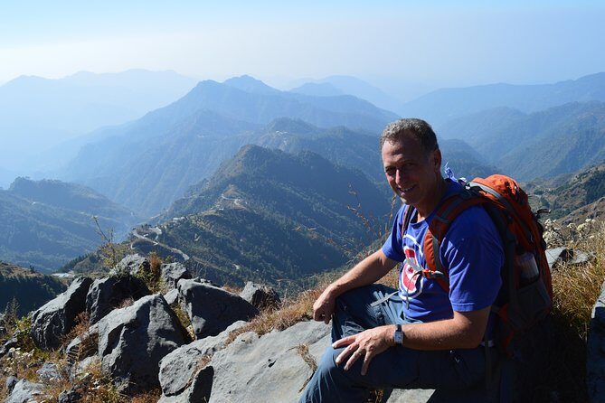 Top Tibba Day Hike and Dhanaulti Visit - Meeting Point and Timing: 8:00 am Is Part of the Deal