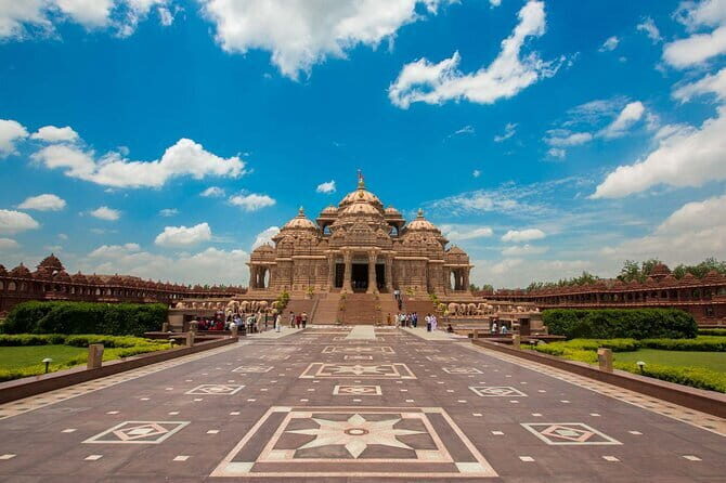 Tour to Akshardham temple with Guide and Delhi Transfer - Swaminarayan Akshardham: Why This Temple Trip Feels Worth It