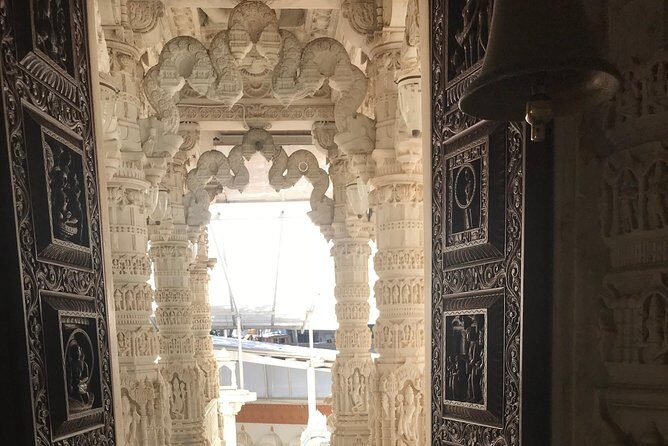 Travel 12 days in wonderful Maharashtra - Aurangabad split days: Ajanta’s paintings and Ellora’s mixed faiths