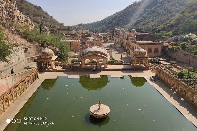 Travel To The Pink City Of Jaipur With Private Guide - Jal Mahal and Hawa Mahal: water palace views and pink wind windows