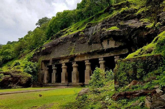Trip to Elephanta caves from Mumbai - What your itinerary day actually looks like