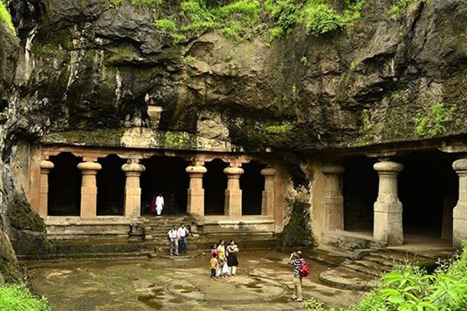 Trip to Elephanta caves from Mumbai - Why the narration matters: turning stone sculptures into stories