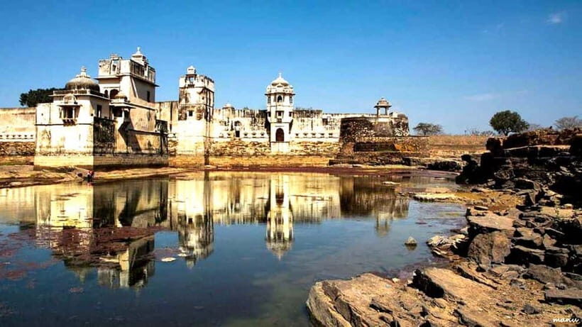 Udaipur: Guided Day Trip to Chittorgarh Fort - Meera Temple and Gaumukh Reservoir: Devotion and Siege Survival