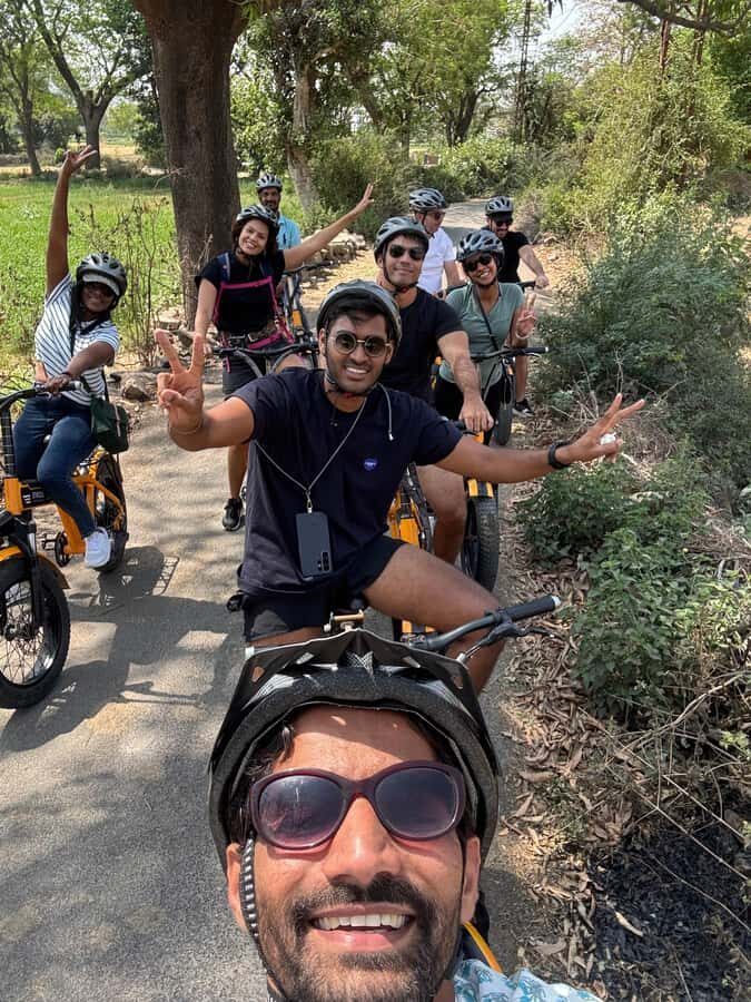 Udaipur: Off-the-Beaten Path Guided E-Bike Tour - Country Lanes and Rural Village Time on Two Wheels