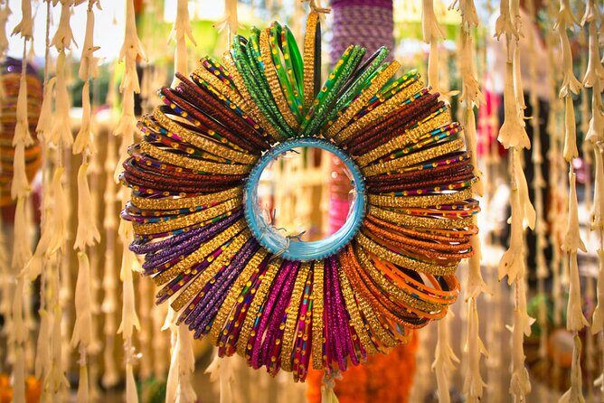 Udaipur Shopping Tour with Pickup and Drop Off - Stop 4: Gangaur Ghat for Souvenirs in the Center of It All