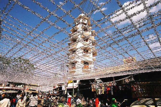 Udaipur Shopping Tour with Pickup and Drop Off - Stop 2: Bada Bazar for Handicrafts and Everyday Finds