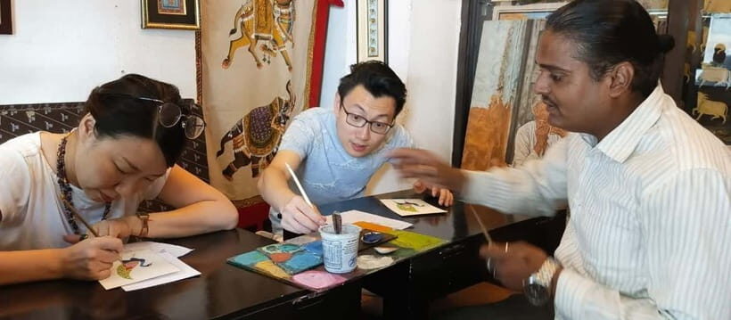 Udaipur: Traditional Miniature Painting Class - A studio break close to Lake Pichola